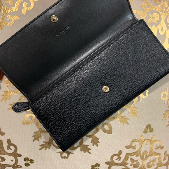 coach wallet - Picture 4 of 6
